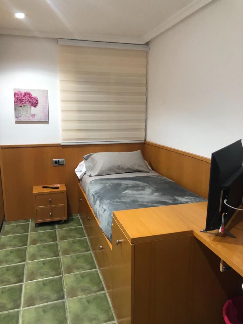 سانت بوي ديل يوبريغات Private Rooms - Airport المظهر الخارجي الصورة